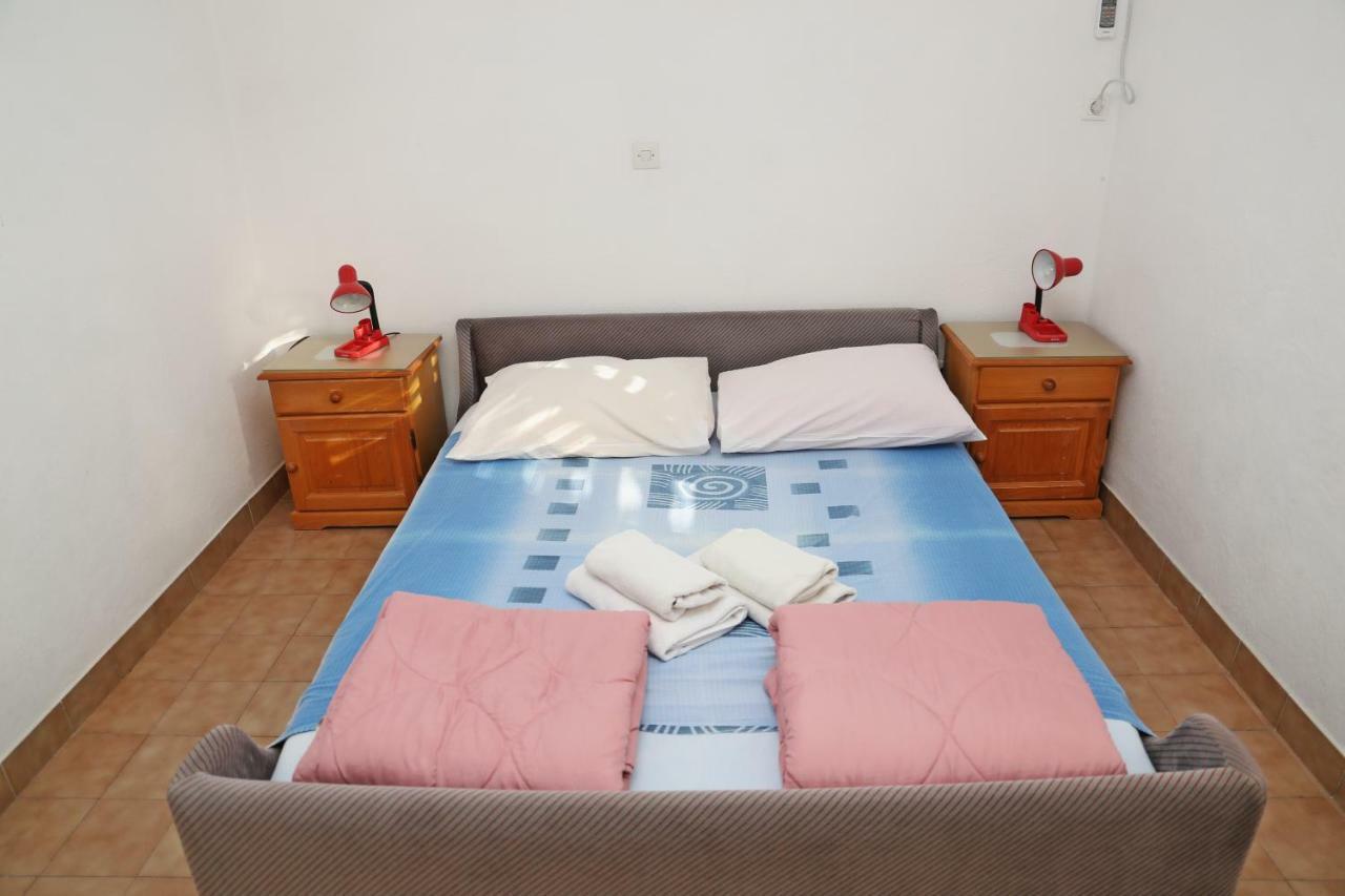 Apartments Katica Lumbarda Luaran gambar