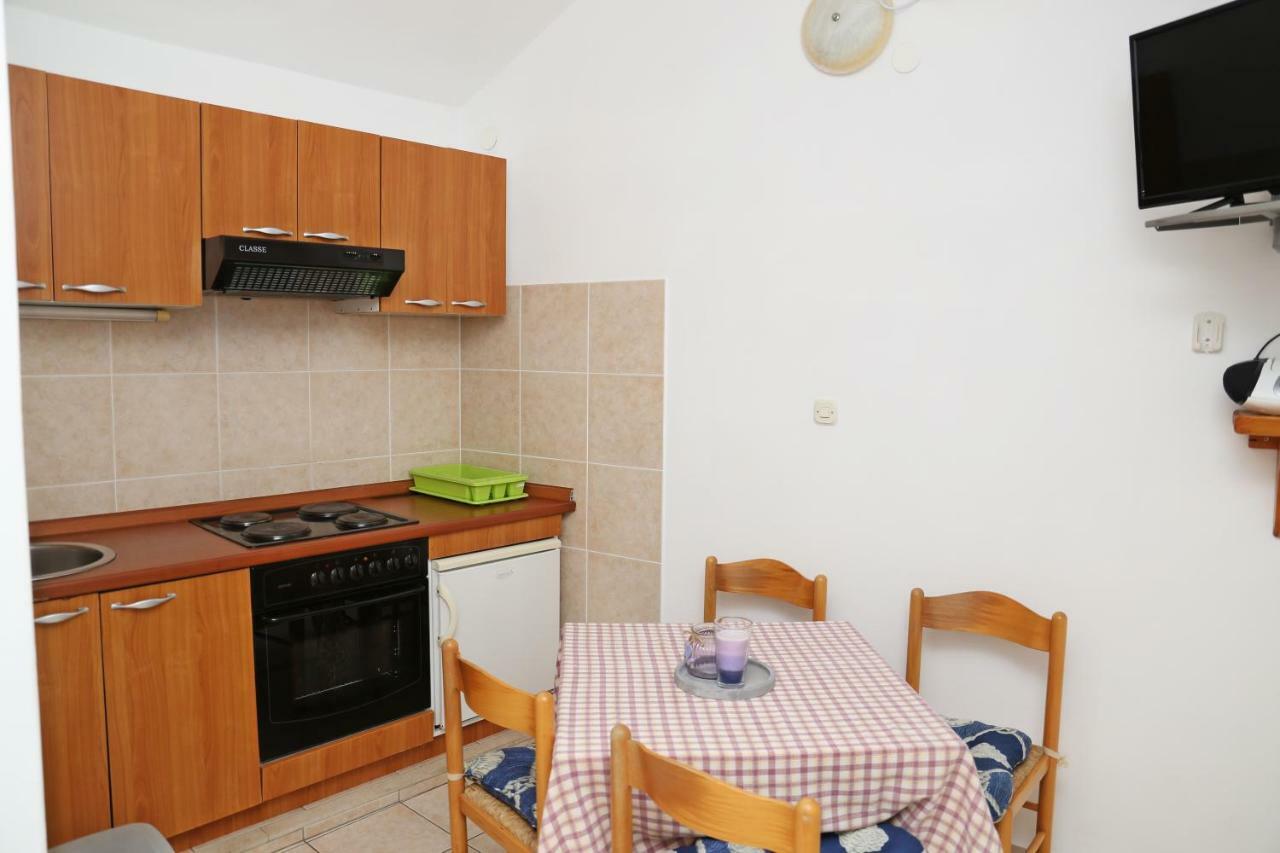 Apartments Katica Lumbarda Luaran gambar