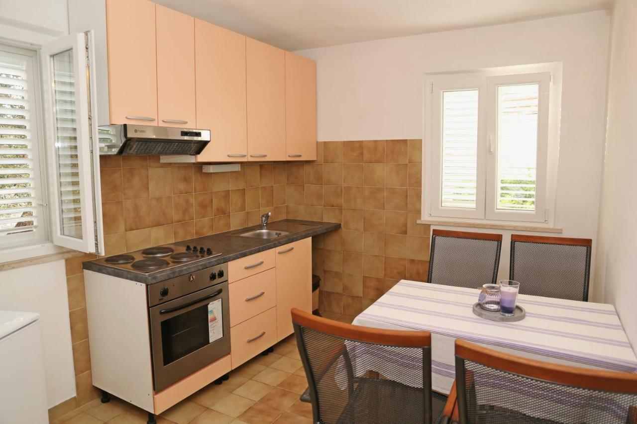 Apartments Katica Lumbarda Luaran gambar